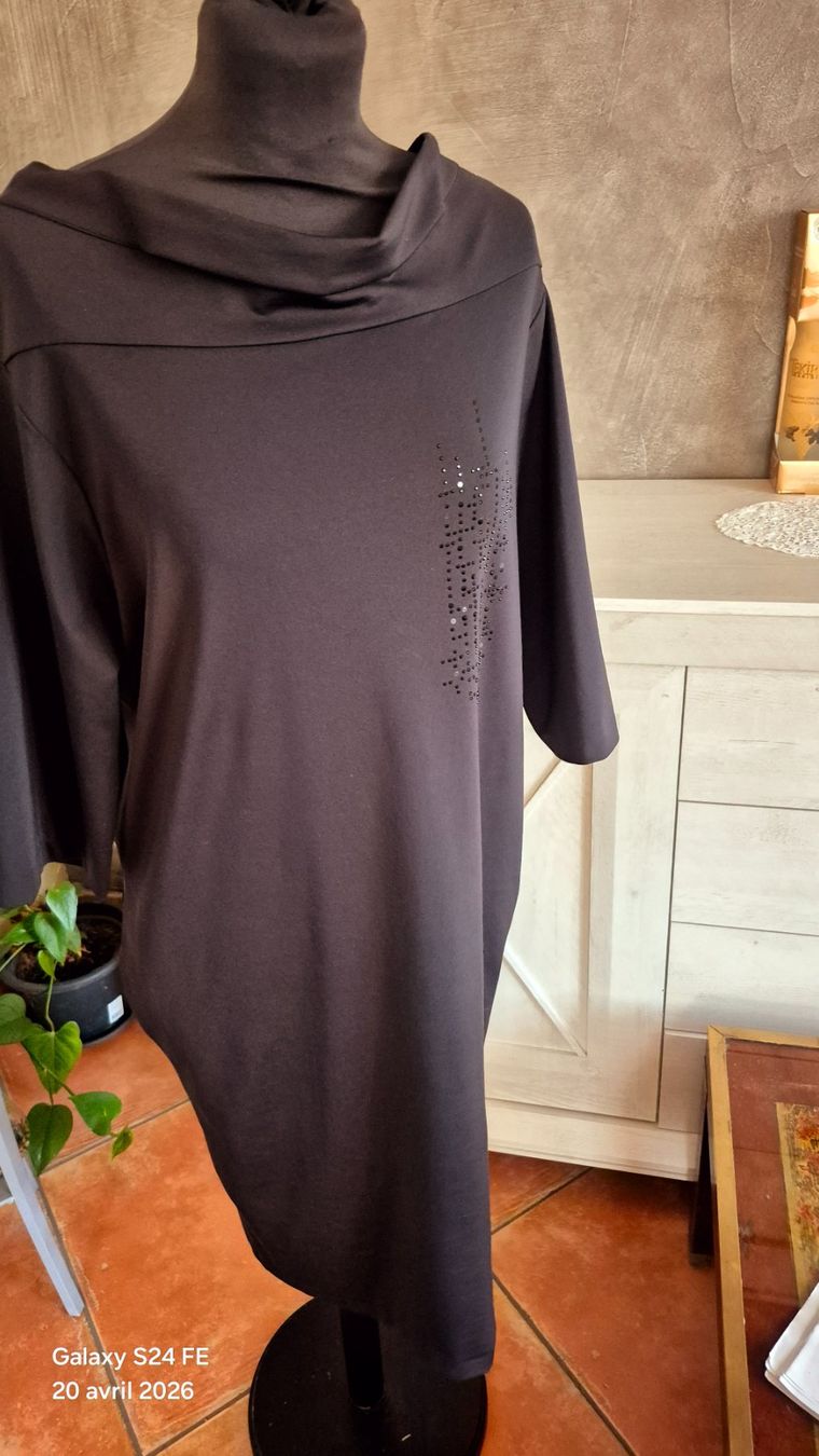 Vestiti: Robe élégante,  antracite. 40 – Usato da Reconvilier venduto da something4you 6