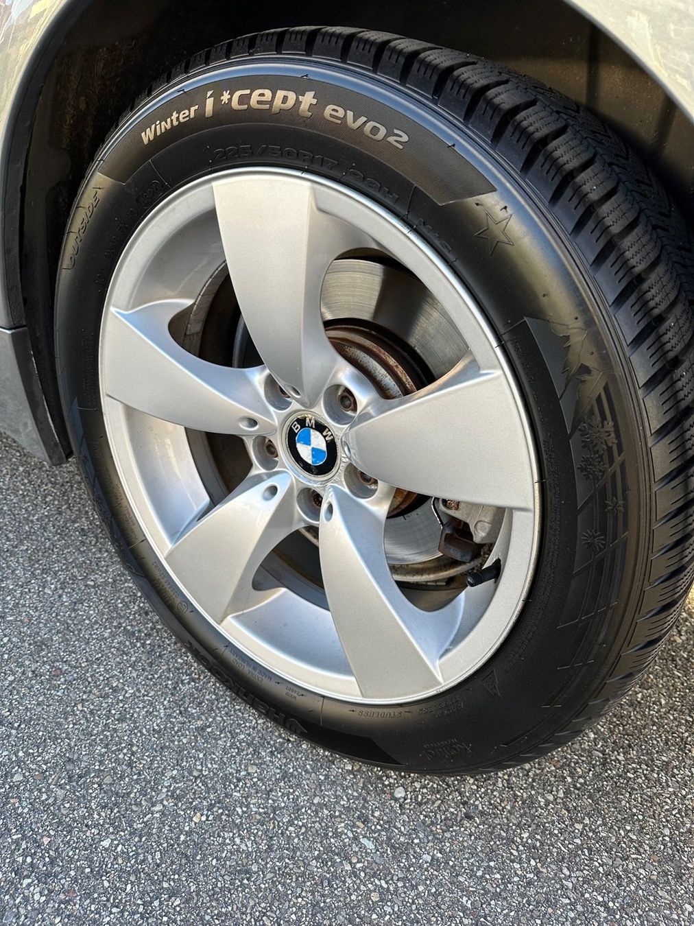 BMW Autos: BMW 525d touring Steptronic, frisch ab Service – Gebraucht aus Meggen von Elevation7 7