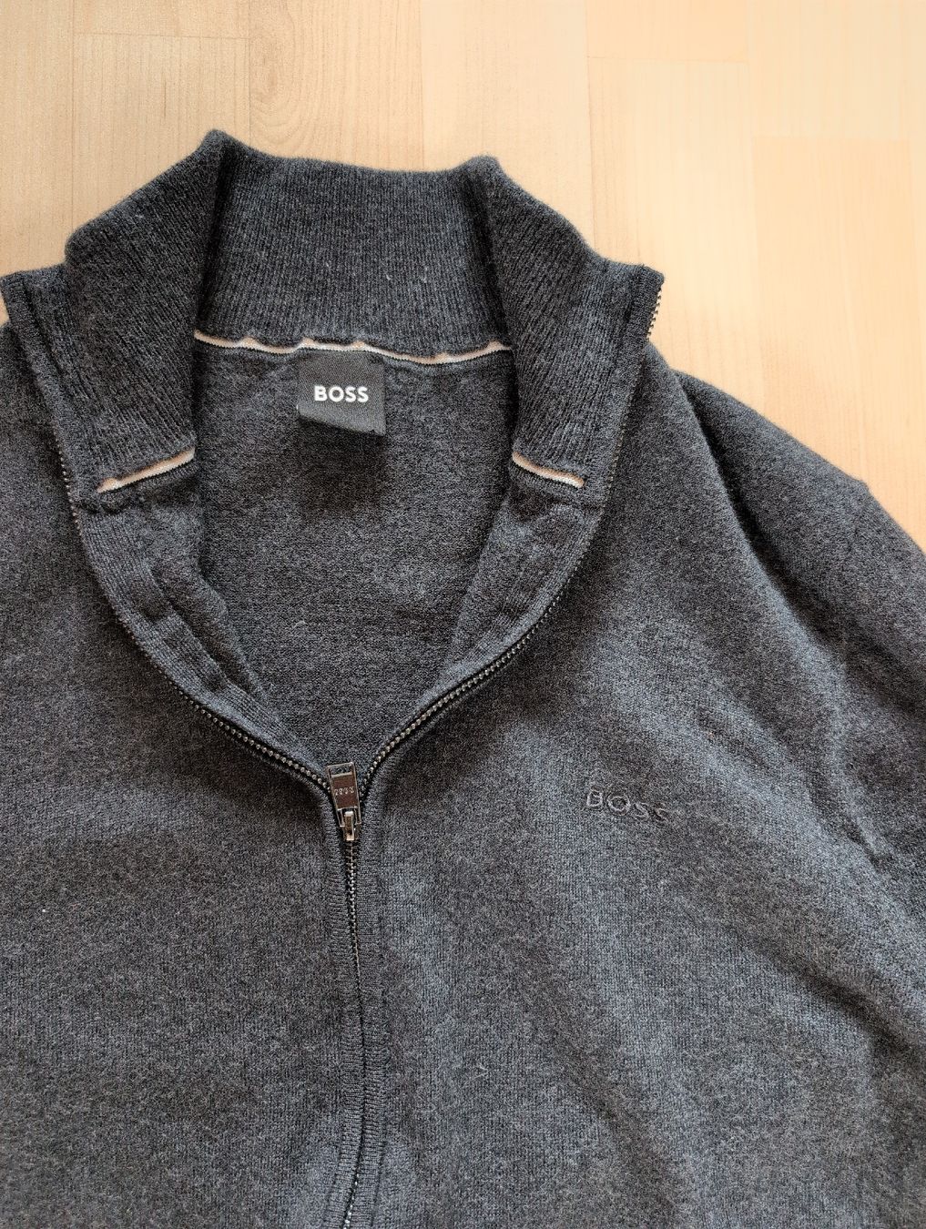 Hugo Boss Maglioni & Felpe: Hugo Boss Wollpullover  – Usato da Bonaduz venduto da ChristinaCh 1
