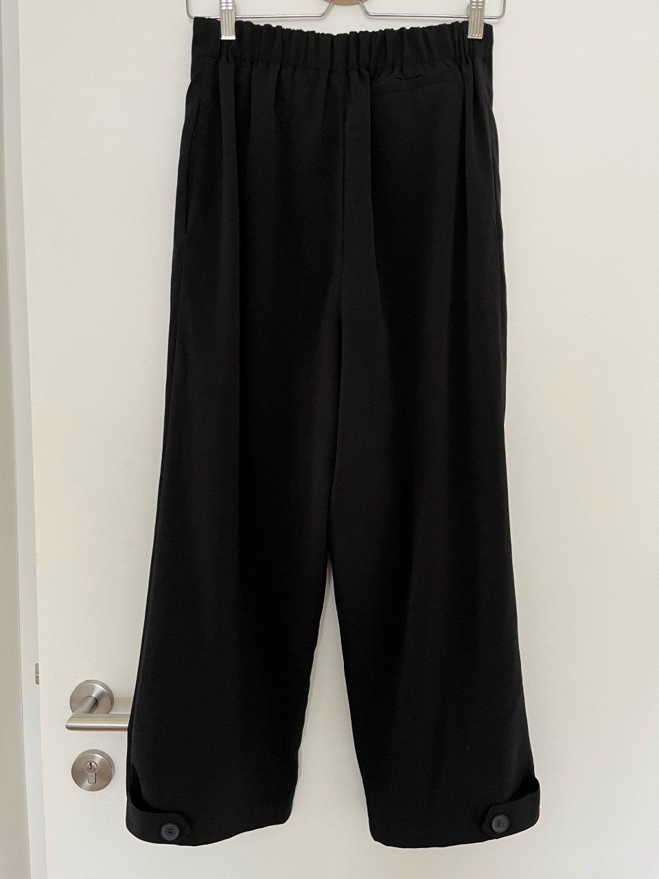 Pantaloni: Freizeithose Gr. M, Farbe schwarz – Usato da Triesen venduto da dardaleni 1