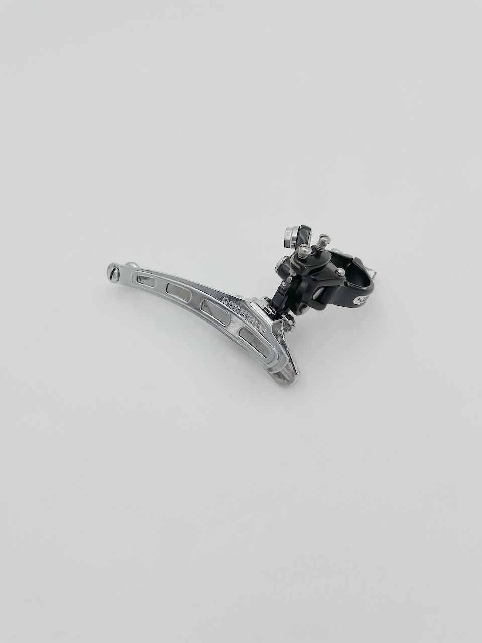 Pezzi di ricambio: Dura Ace Umwerfer erste Generation in schwarz EA-100 – Usato da Solothurn venduto da VintageVelo81
