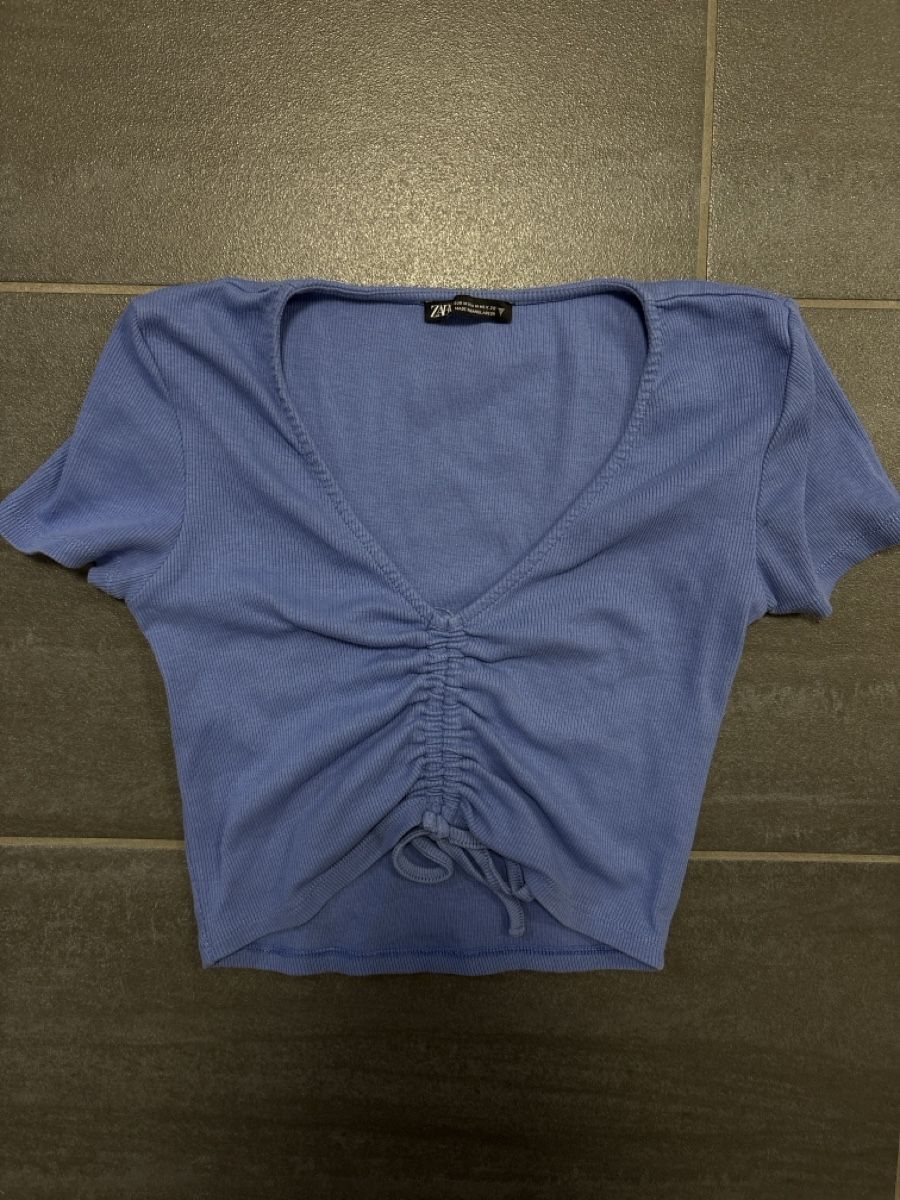 Zara T-shirt: Zara T-Shirt M – Usato da Rümlang venduto da svent 1