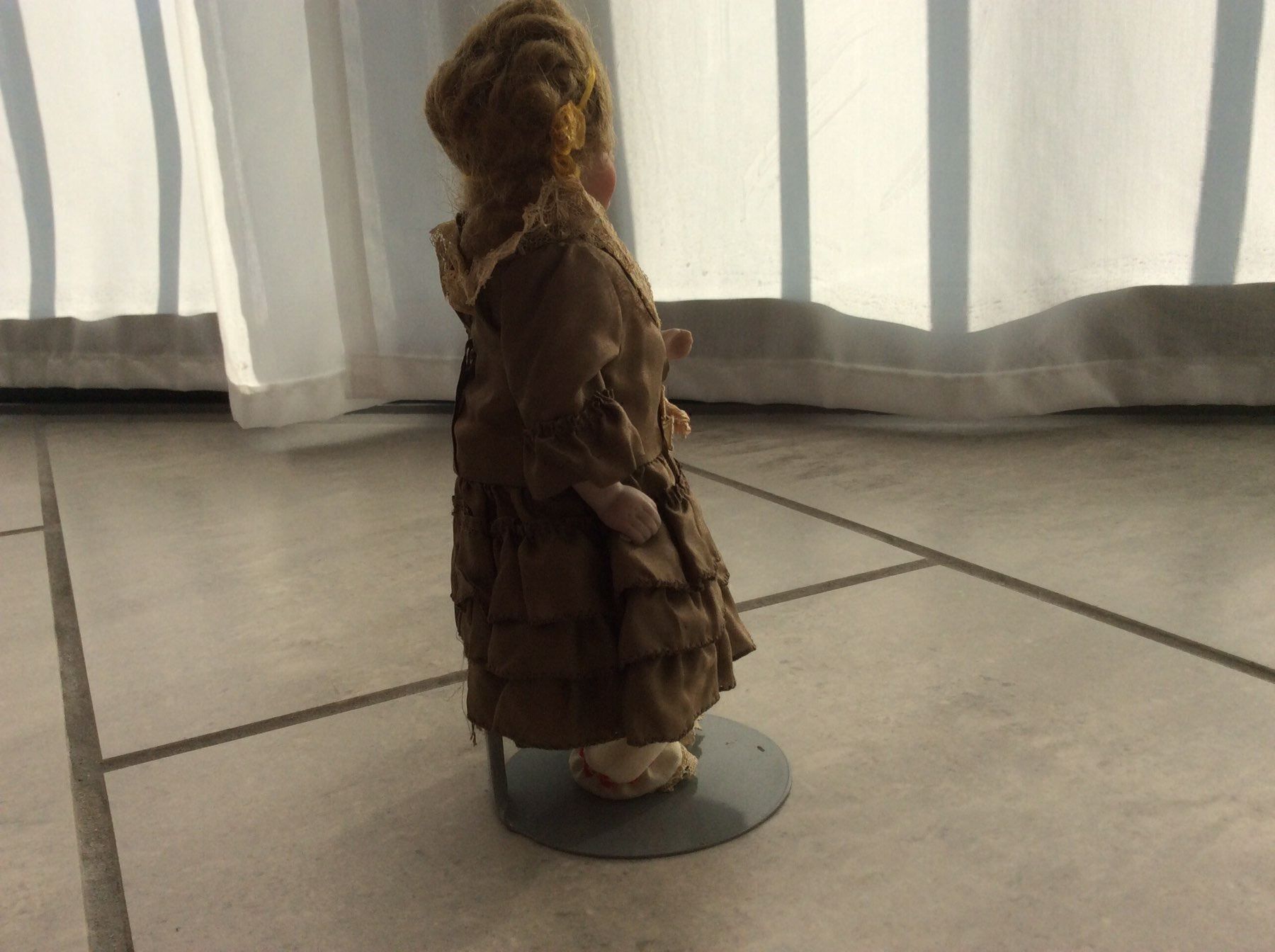 Puppen: antike puppe ca. 1918 – Gebraucht aus Basel von dept 4