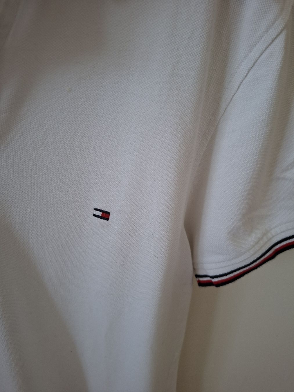 Tommy Hilfiger Magliette Polo: Polo Tommy Hilfiger blanc taille M coton 4 – Usato da Renens VD venduto da ser_j2fn 2