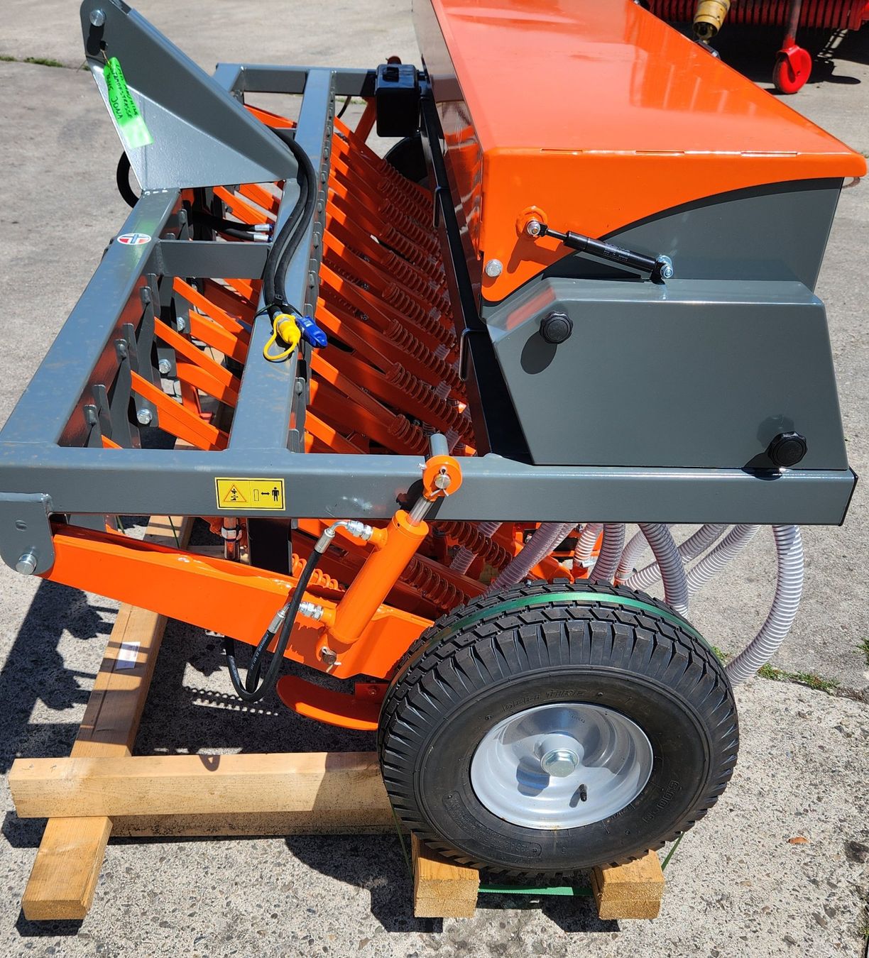 Tutte le macchine: Direktsämaschine / Drillsämaschine Underhaug 2.5m – Nuovo e nell'imballaggio originale da Jona venduto da LMB-Maschinen 5