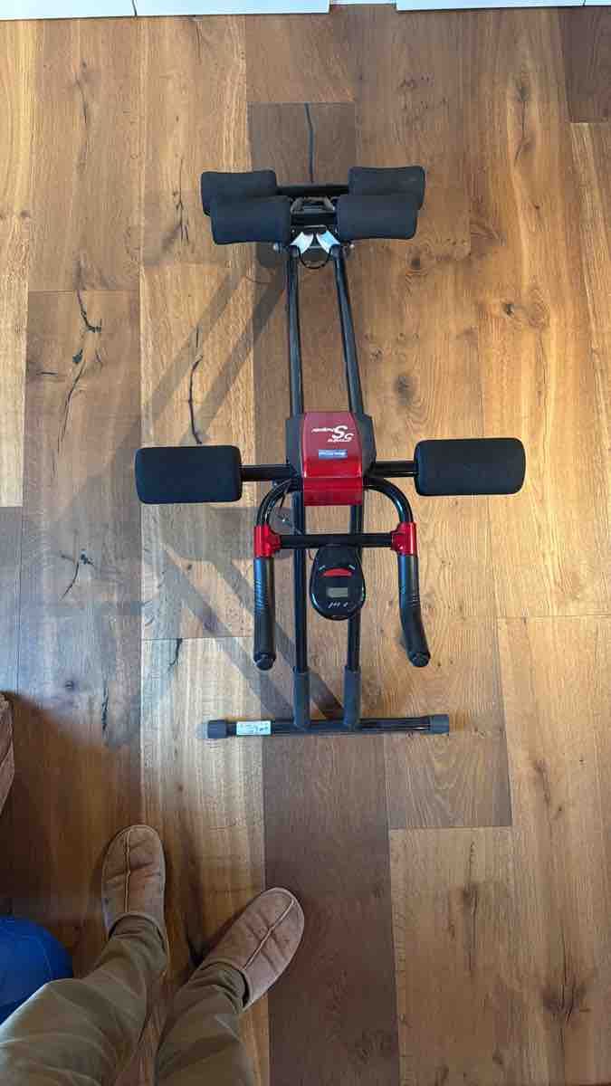 Hometrainer: 5 Minute Shaper Ab Trainer good condition – Gebraucht aus Rüschlikon von wil_b868 2
