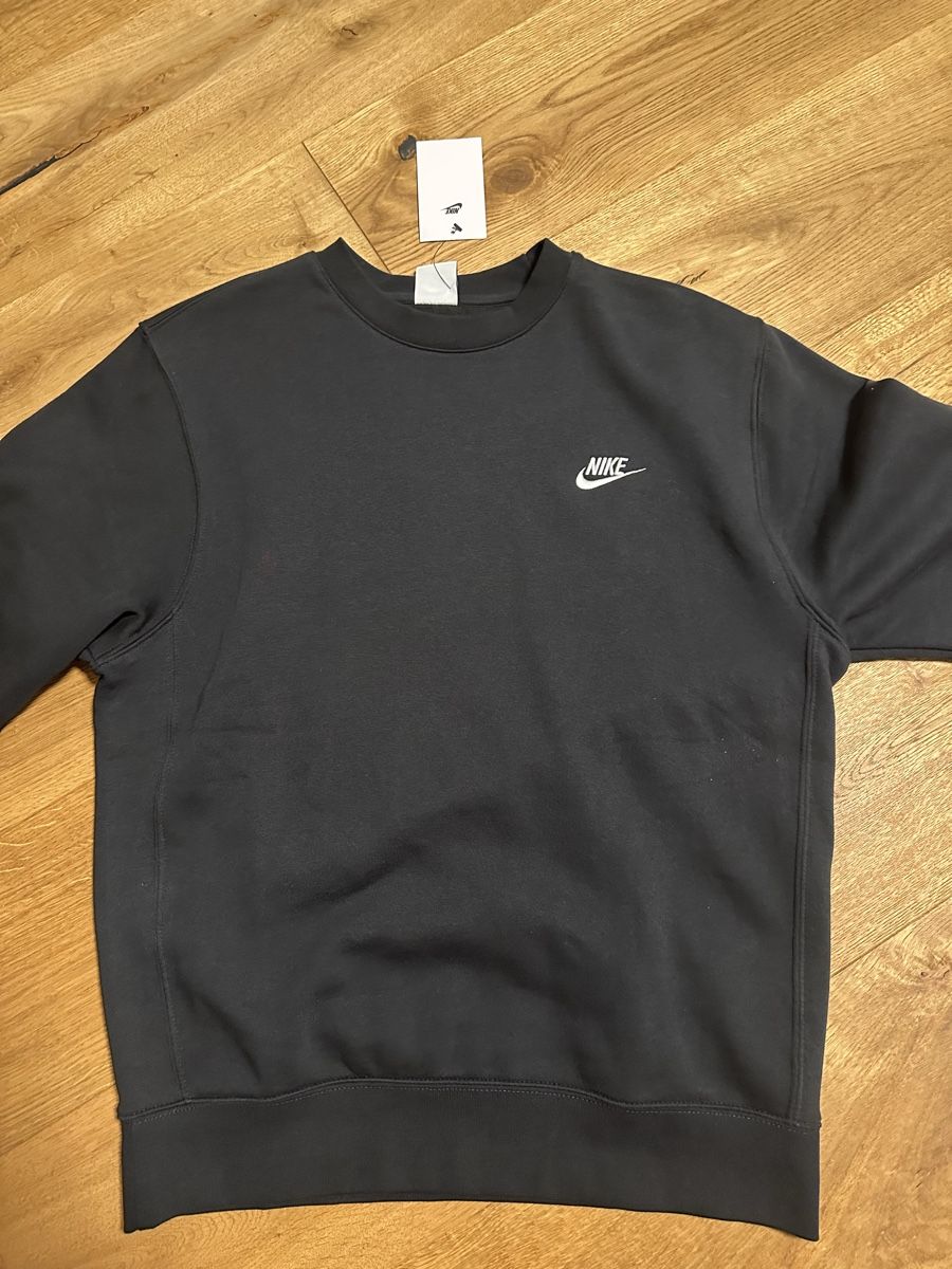 Nike Maglioni & Felpe:     Nike Sweatshirt Herren Größe M Neu – Nuovo e nell'imballaggio originale da Brügg BE venduto da kla_mc95