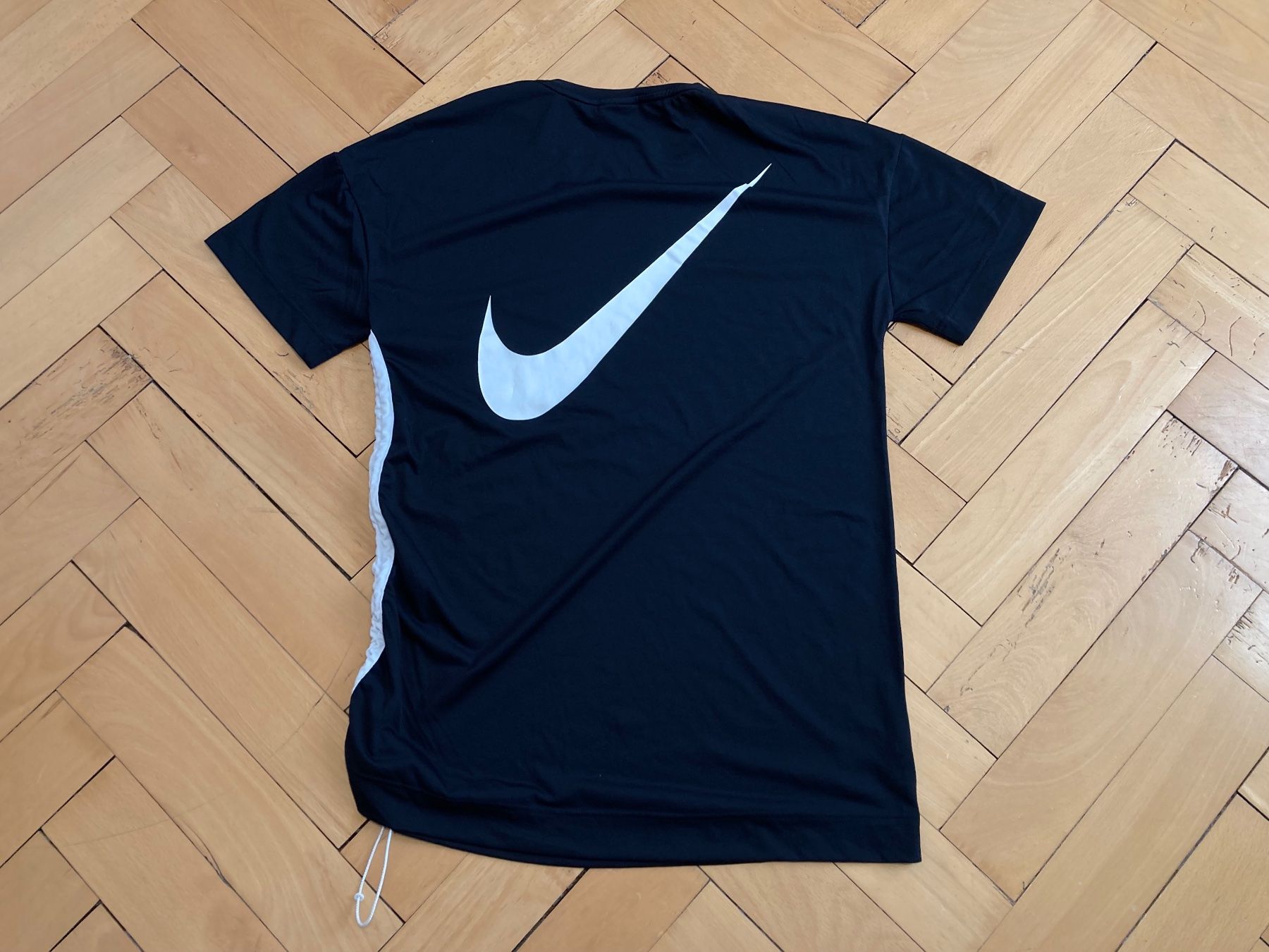 Nike Vestiti: Nike Dress Sz L – Usato da Zürich venduto da le_souk 1