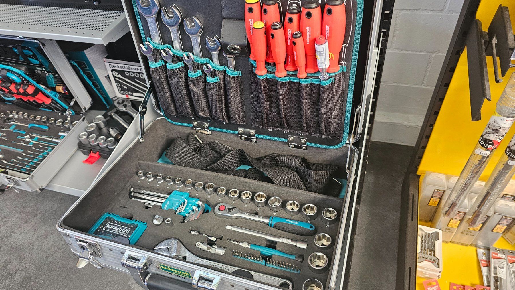 Technocraft Tous les outils: Technocraft Werkzeugkoffer "PRO BOX 127" ***Sommer Aktion*** – Neuf avec emballage d'origine à Koppigen par Bracher_Mail-House 3