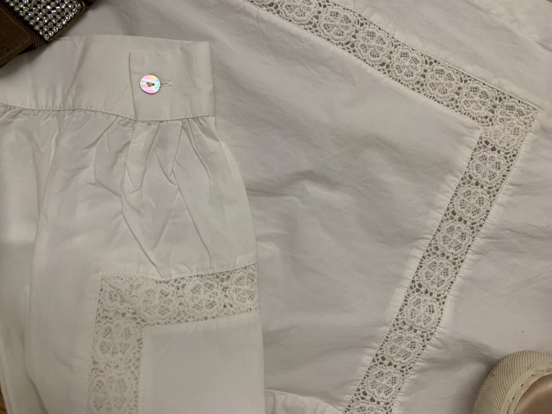 Zara Blusen: Zara – Gebraucht aus Rudolfstetten von Laramalna