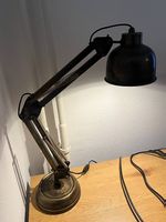 Schreibtischlampe im Industrial- / Architekten-Stil