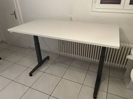 Höhenverstellbarer Pult, Tisch, Küchentisch