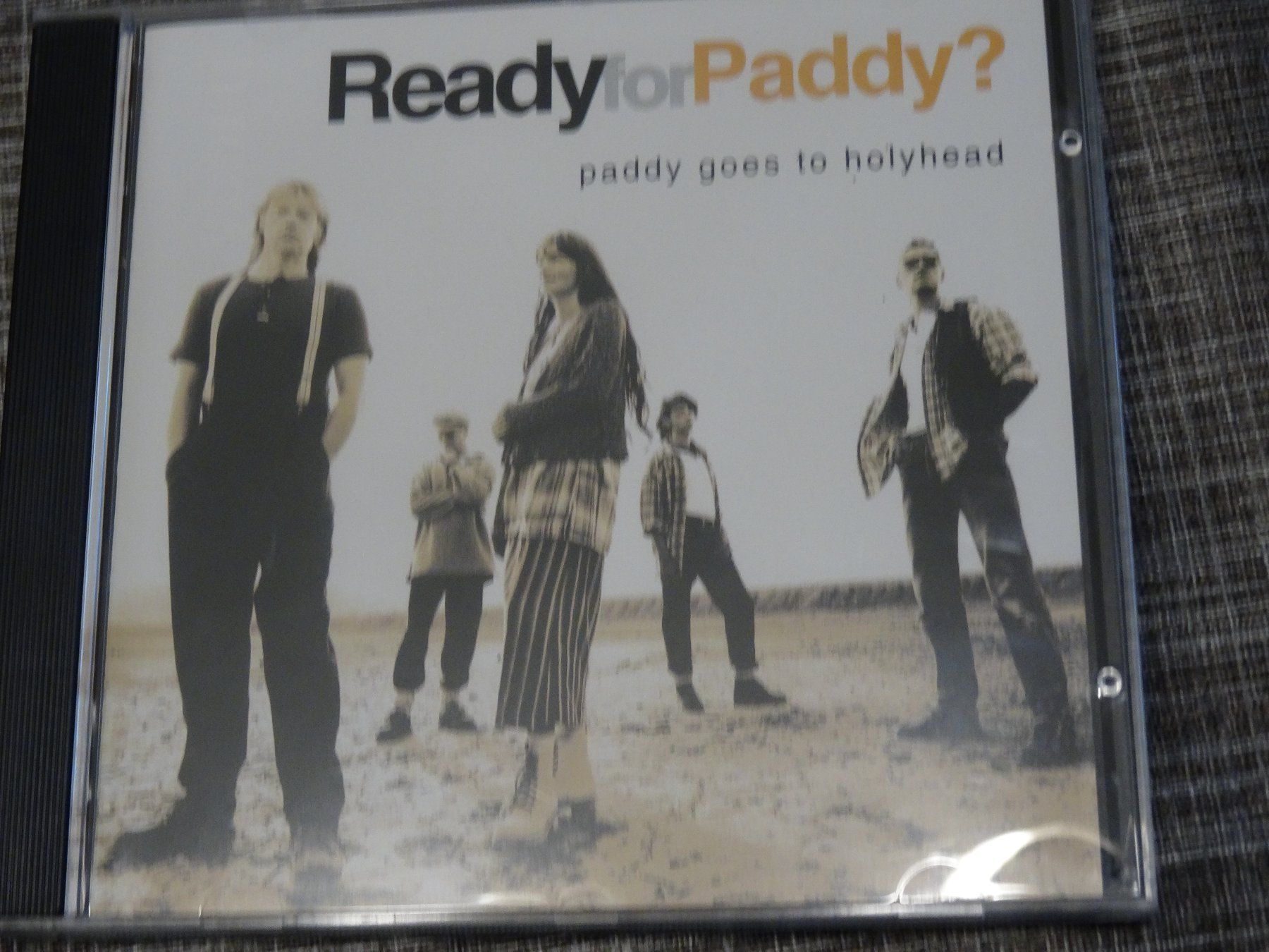 CD: Paddy goes to Holyhead - Ready for Paddy? CD – Usato da Olten venduto da Disc-Ausverkauf