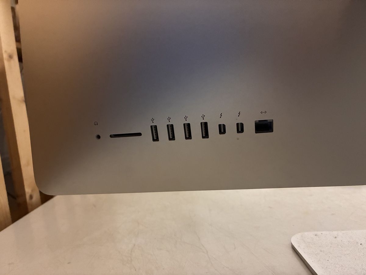 Apple PC: iMac 2015-2016  Desktop - Reliable and Ready to Use! – Usato da Rickenbach Sulz venduto da eth_bmt9 1