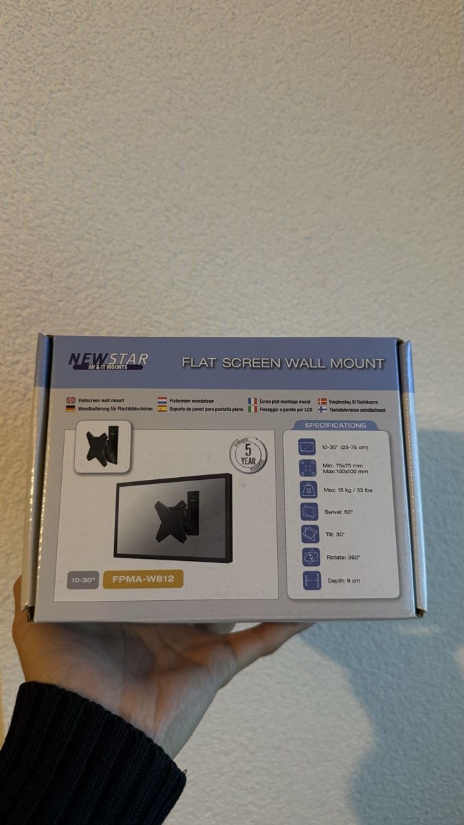 Support d'écran: Monitor wall stand – D'occasion à Courroux par jus_rs5n 4