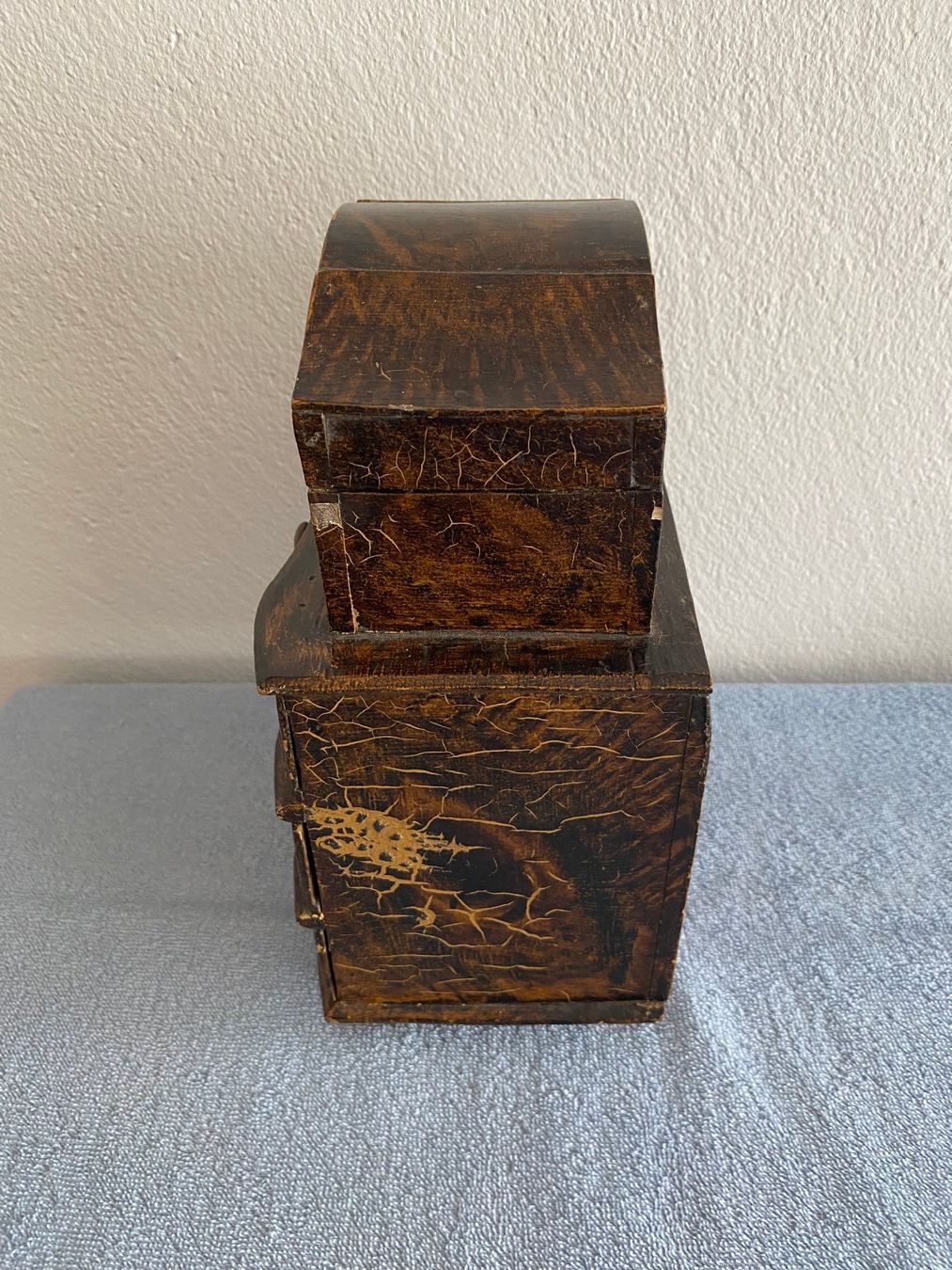Cassettiere: ANTIKE MODELLKOMMODE 18. / 19. JAHRHUNDERT ab 275.- – Usato da Berschis venduto da Mosch 4