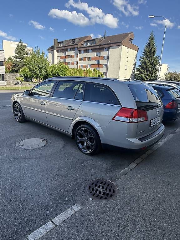 Automobili: Opel Vectra C mit frisch Mfk!!! – Usato da Amriswil venduto da gry_p8n7 3