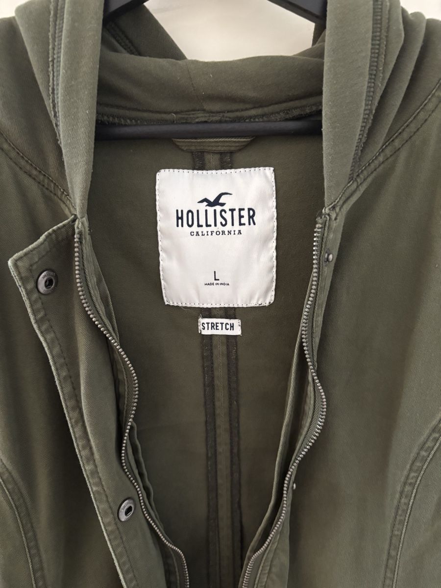 Hollister Jacken: Hollister Parka – Gebraucht aus Studen BE von Nrossi 2