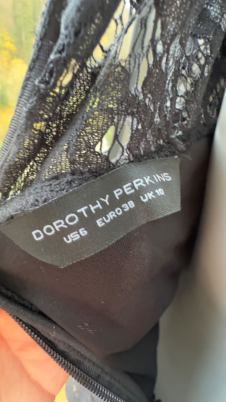 Dorothy Perkins Kleider: Dorothy Perkins Kleid – Gebraucht aus Adliswil von RicPro 4