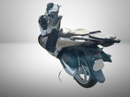 Honda SH 125i (2018) | Nach Diebstahl | Für Export & Bastler