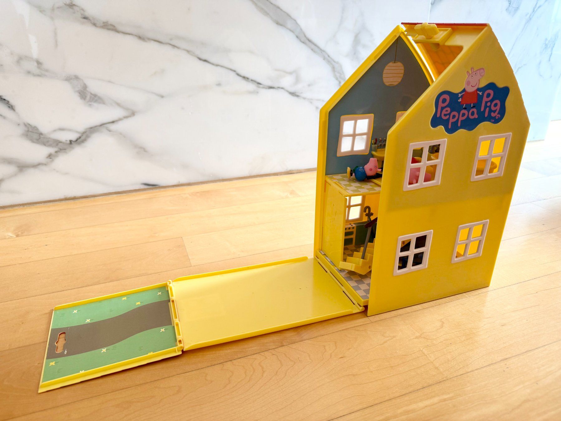 Maisons & Meubles de poupées: Peppa Pig Haus – D'occasion à Luzern par isa_27cg 1