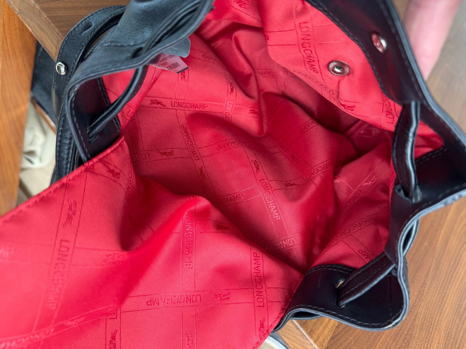 Zaini: Longchamp Leder Rucksack Logo Patch Limited – Usato da Cham venduto da Maya.B. 5