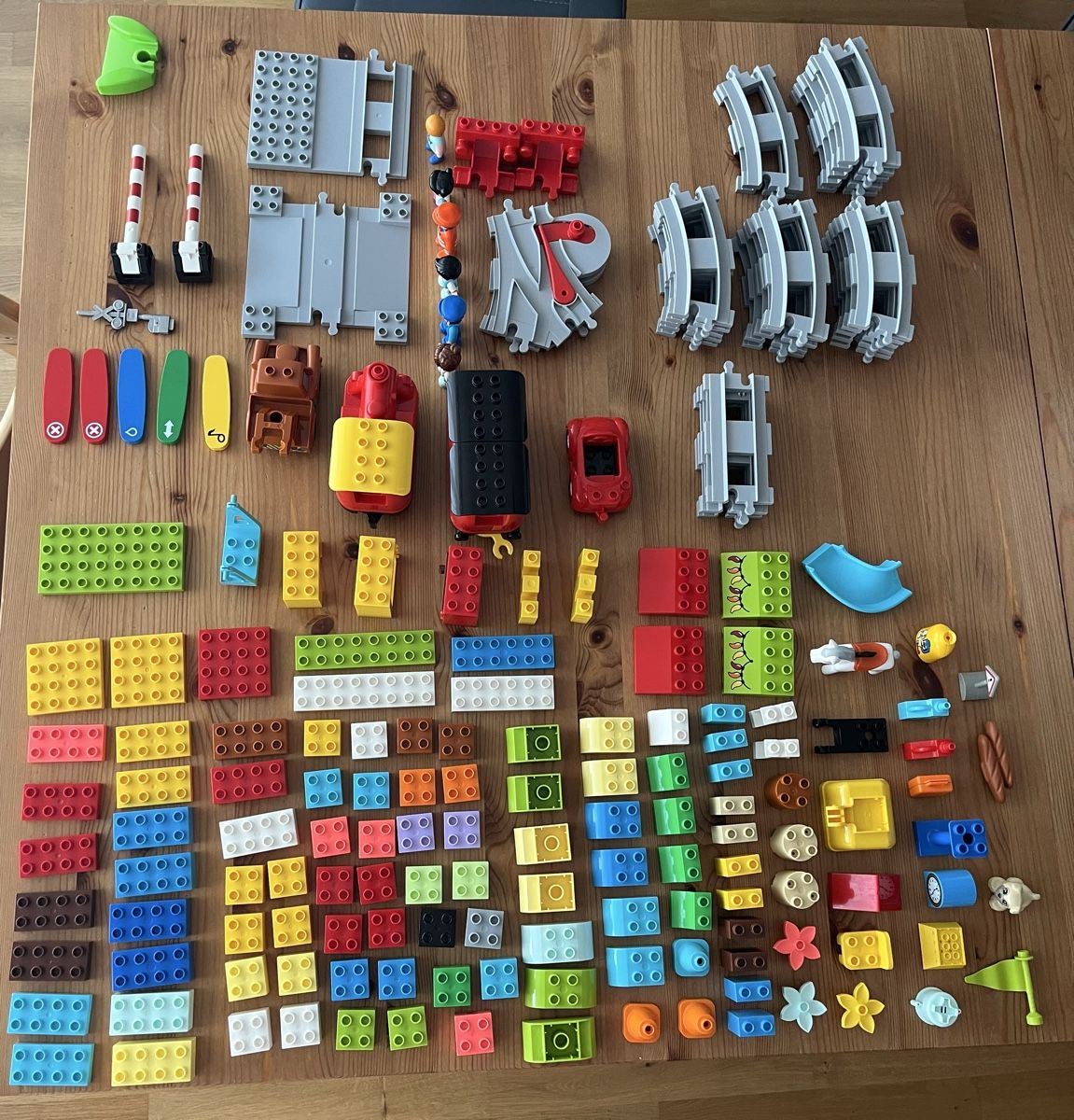Lego Giocattoli: Lego Duplo Schienen und Bausteinen – Usato da Wil SG venduto da mar_2jrf
