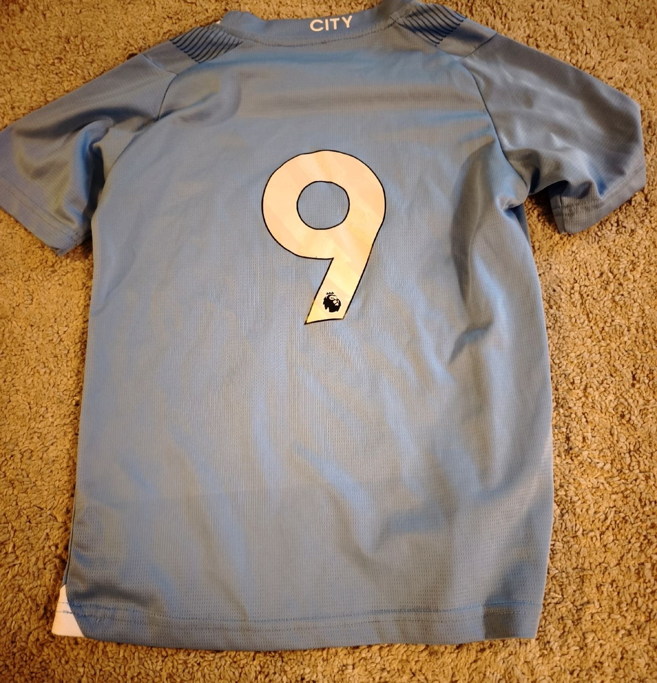 Hemden, T-Shirts & Polos: Manchester City T-Shirt – Gebraucht aus Dietlikon von sab_t7tt 1