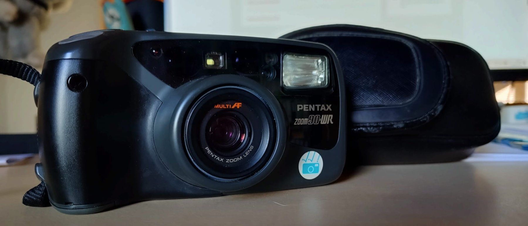 Pentax Fotocamera: PENTAX Zoom90-WR Kamera – Usato da Grünenmatt venduto da scaleo600