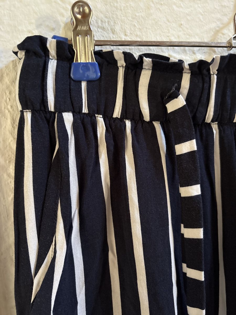 H&M Pantaloni: Stoffhose Gr. 36 – Usato da Unterentfelden venduto da Lavach 1
