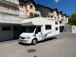 A vendre camping-car Elnagh Marlin 64 avec cappucine