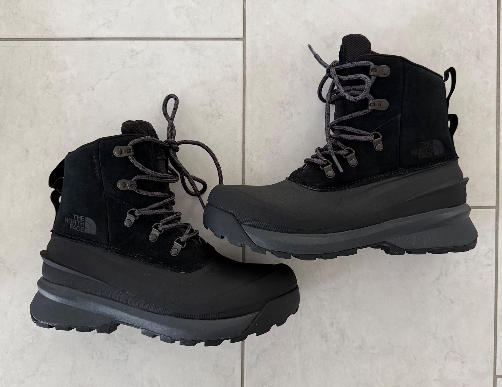 North Face Scarpe da uomo: The North Face Chilkat Winterschuhe – Nuovo e nell'imballaggio originale da Studen BE venduto da Ironbonehead