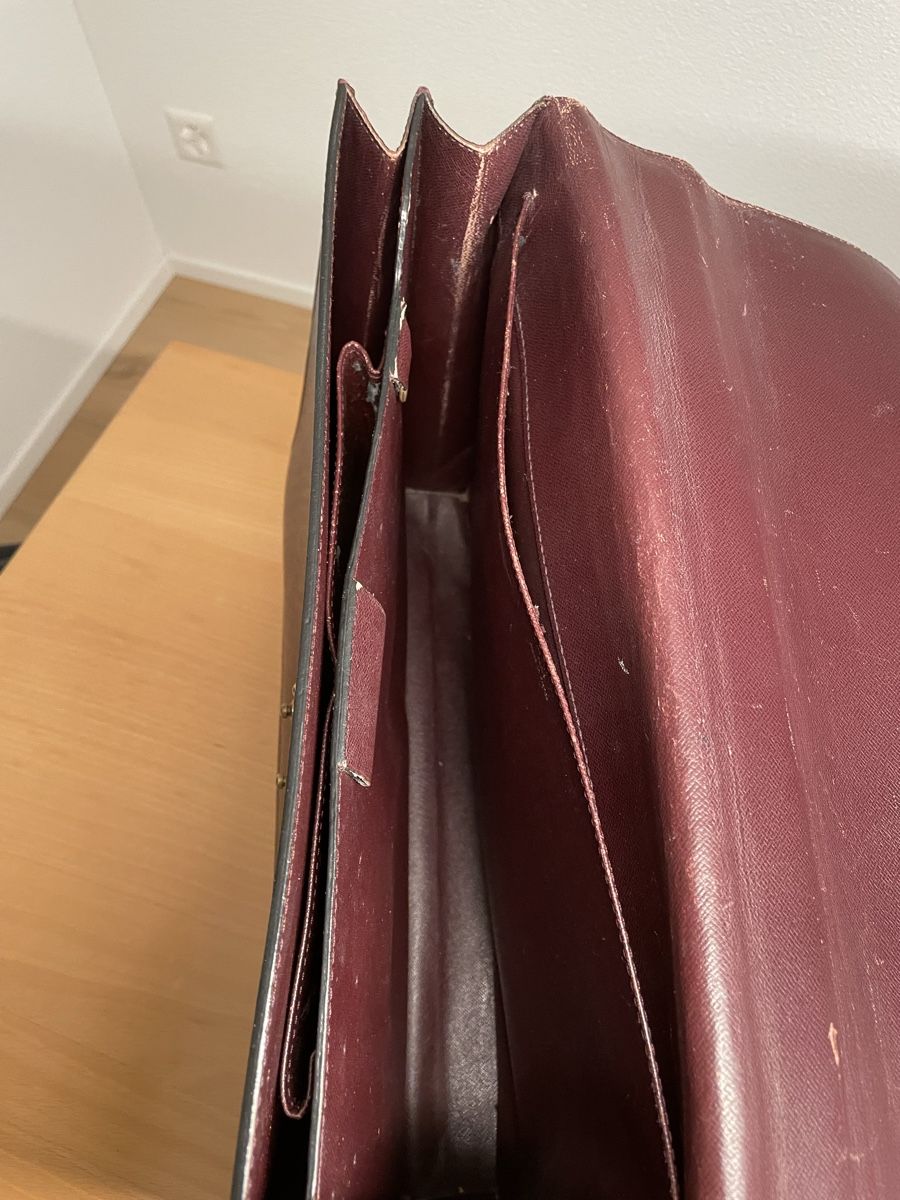 Louis Vuitton Koffer & Taschen: Aktentasche Louis Vuitton bordeaux Leder – Gebraucht aus Zürich von ricardiniho 7