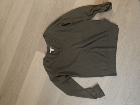 leichter Pullover 