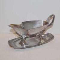 Zinn Saucière Jugendstil aus der Zeit / ORIVIT