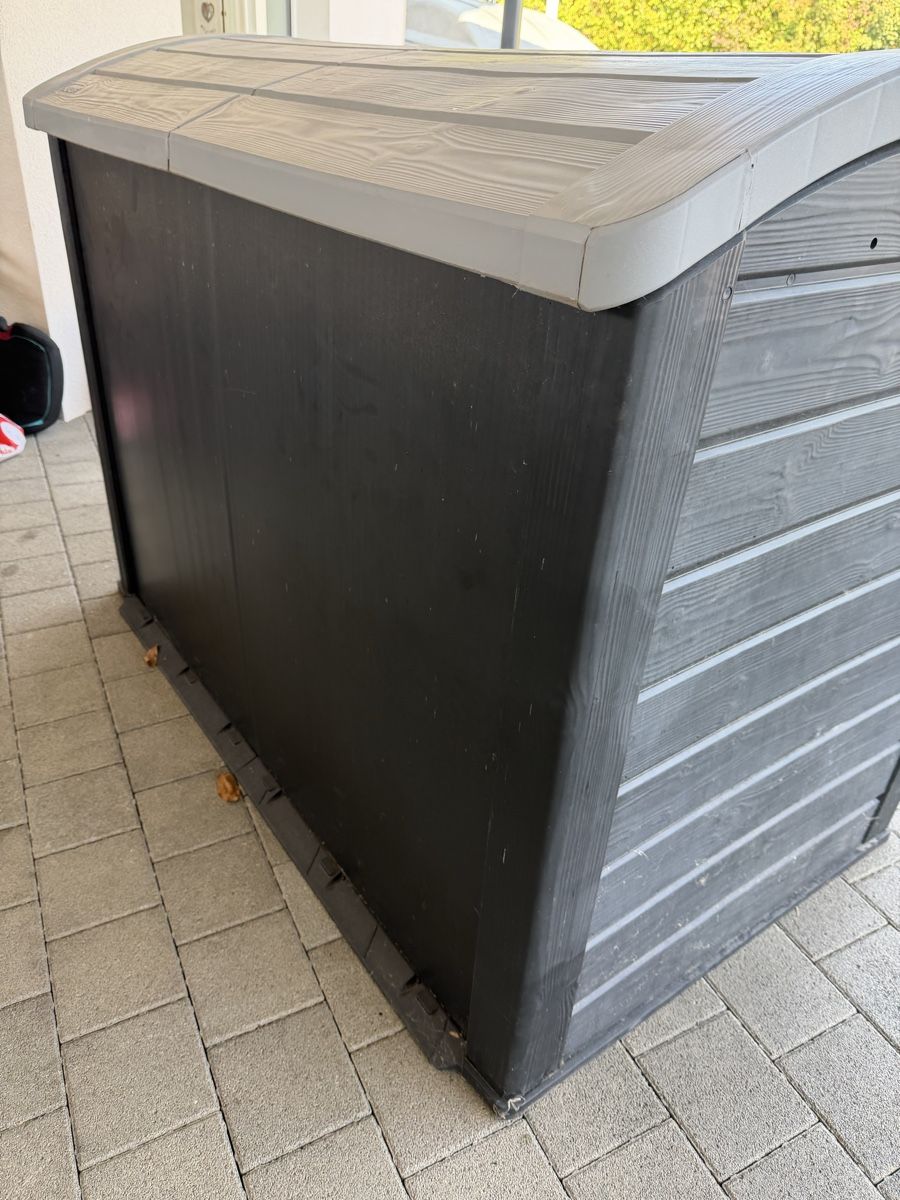 Keter Coffres de rangement: Keter Gartenbox  – D'occasion à Waltenschwil par Almilu 4