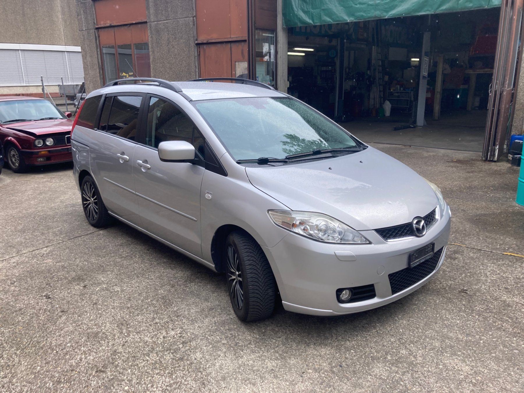 Mazda Automobili: Mazda 5 2.0 Benzin Minivan 7 Plätze – Usato da Studen BE venduto da kuk68 2