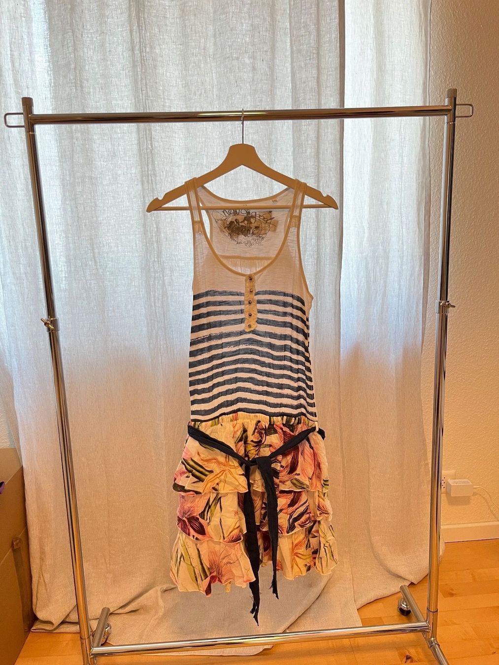 Kleider: Desigual Kleid – Gebraucht aus Aesch BL von san_trv5 2