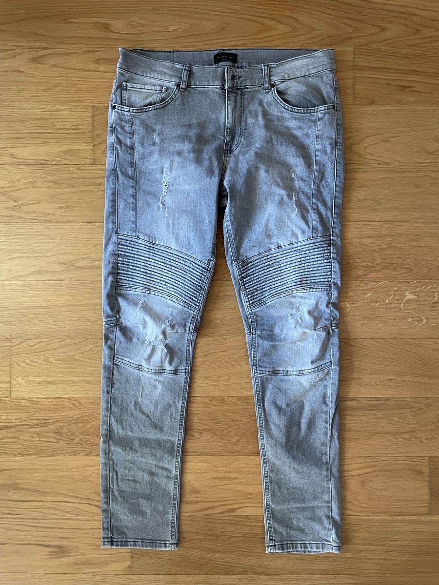 Zara Jeans: Jeans Zara – Usato da Kloten venduto da racnel