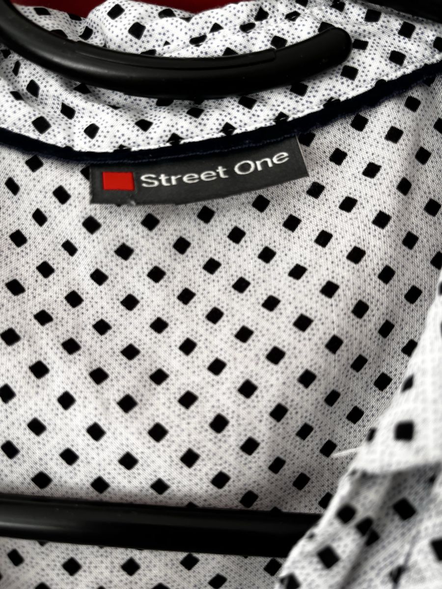 Blusen: Blouse Street One bleu ciel Taille 38 – Gebraucht aus Romont FR von cat_j6ww 2