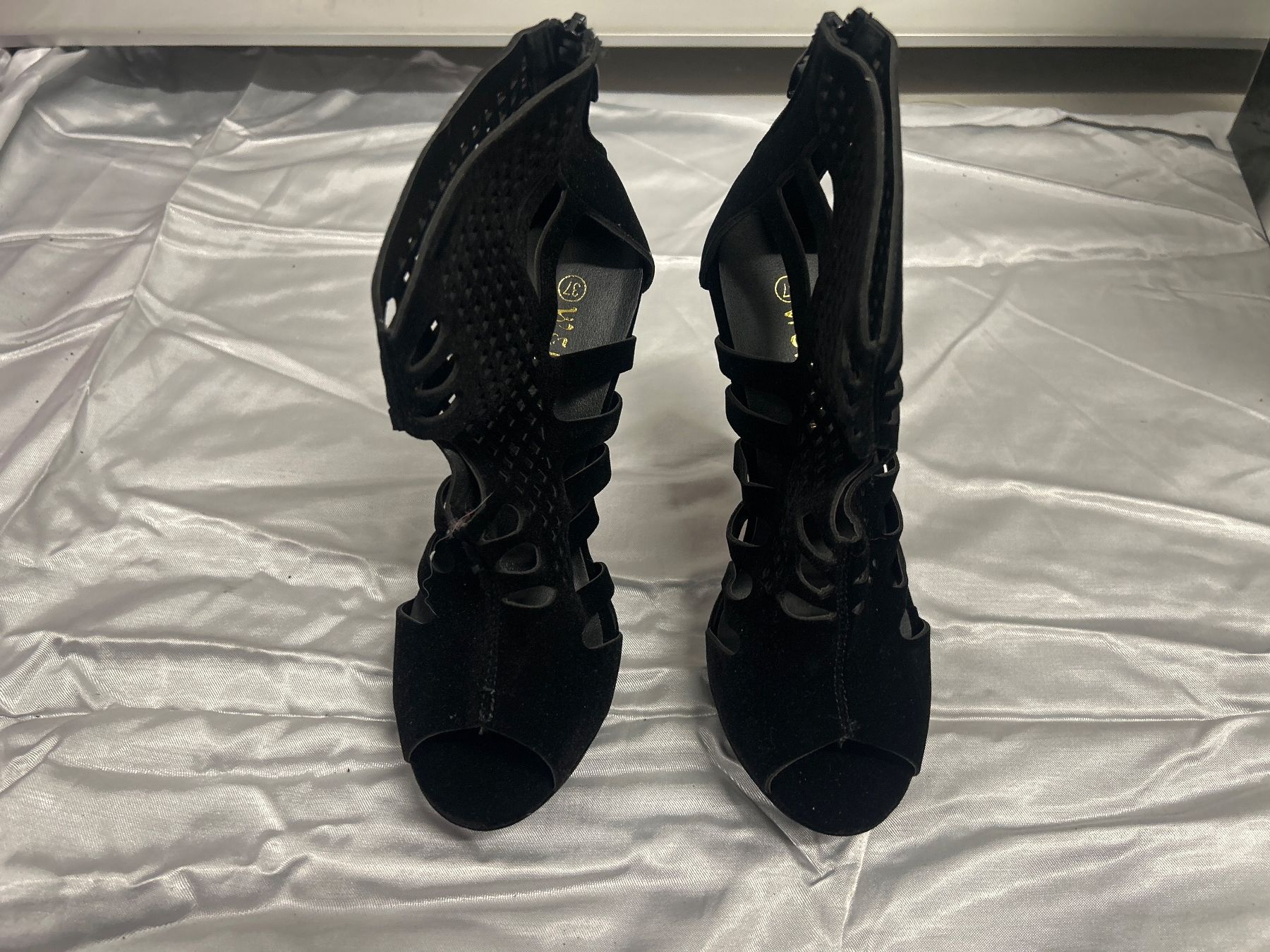 Damenschuhe: Elegante Sandalen Gr 37 Neu – Neu und originalverpackt aus Regensdorf von Spyke55 3