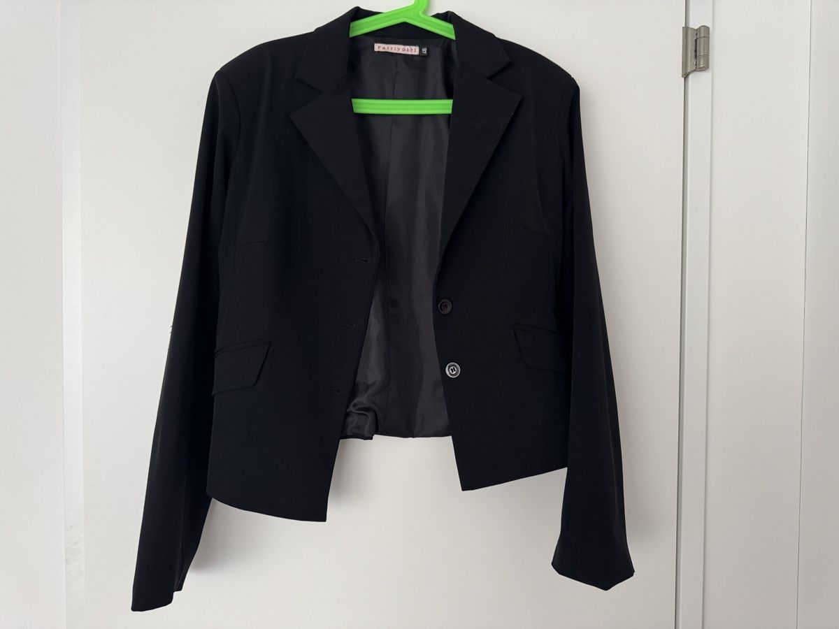 Giacche: Schwarze Jacke Grösse L – Usato da Zürich venduto da Manubene 2