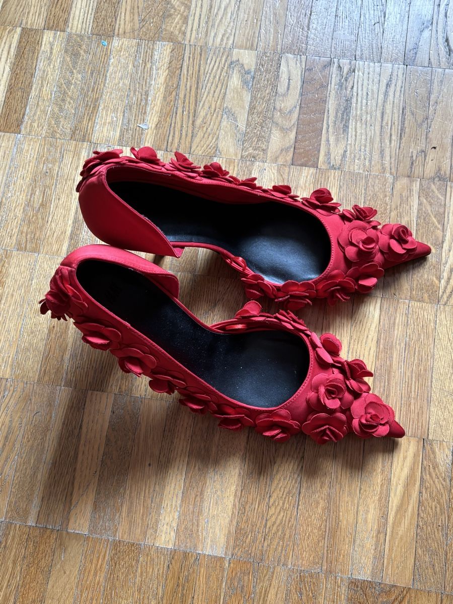 H&M Scarpe da donna: Red Floral Heels - H&M - size 41 – Usato da Wallisellen venduto da eli_v7dn