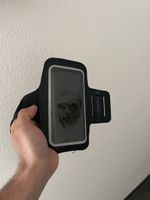 Brassard sport universel pour smartphone - neuf!