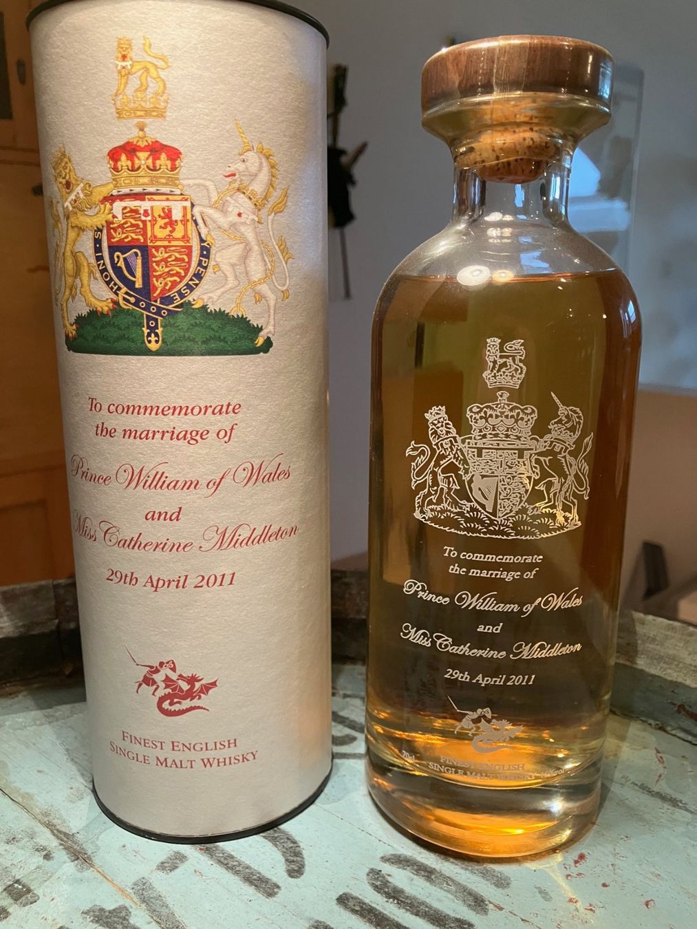 Bevande alcoliche: St.George's, Marriage William + Cathe 2011 – Nuovo e nell'imballaggio originale da Aarwangen venduto da concorde58