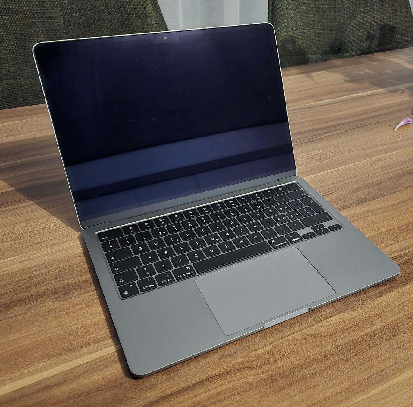 Apple Notebooks: MacBook Air 13.6" M2 24GB RAM mit Zubehör – Gebraucht aus Sempach von Fab0000 1