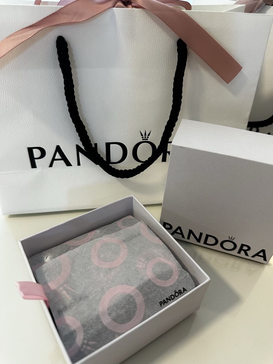 Pandora Bracciali & Braccialetti: Pandora Bracelet Silver with Charms – Nuovo e nell'imballaggio originale da Wallisellen venduto da nelli87 2
