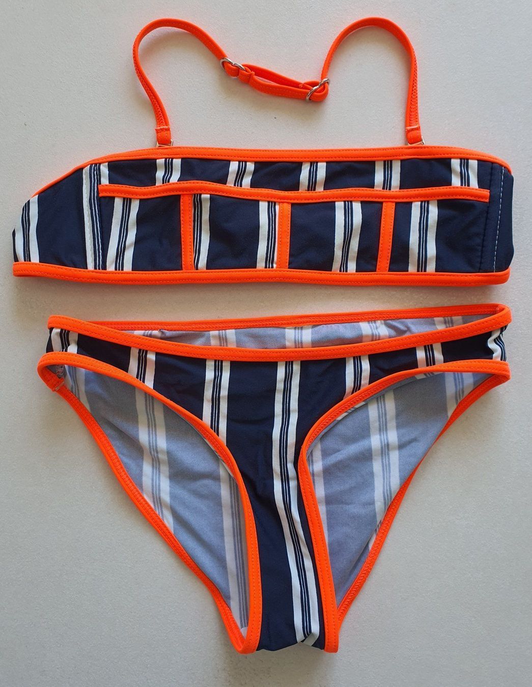 Costumi da bagno & Bikini: Joli bikini taille 8 ans – Usato da Vouvry venduto da Arwenne