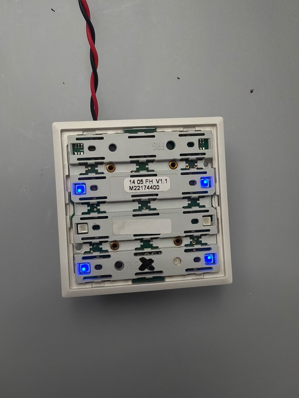 Feller Interruttori: Taster KNX Feller 4704 – Usato da Neuheim venduto da Sandokan39 4