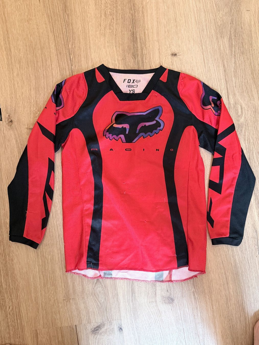 Fox Scarpe, pantaloni & magliette da ginnastica: Kinder mtb Trikot Fox – Usato da Naters venduto da Zeolucka